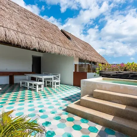 2Br Condo With Great View